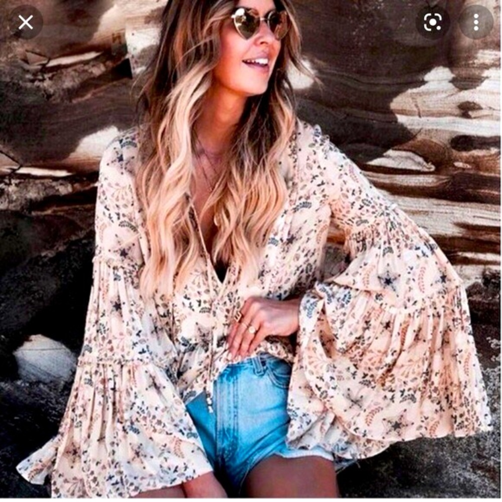 SPELL & THE GYPSY Collective Celestial cream top size Small